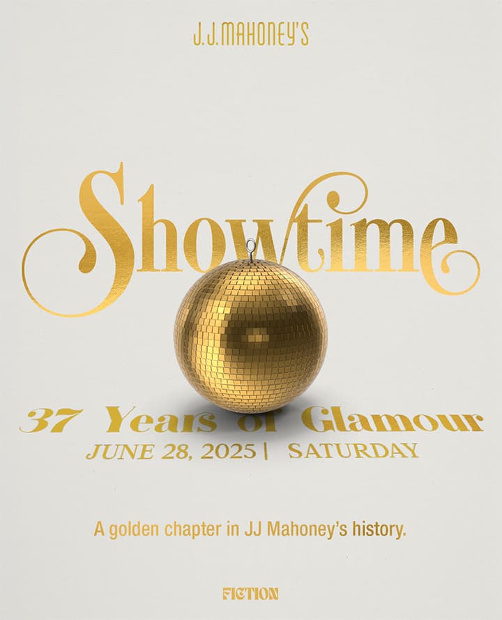 SHOWTIME: 37 Years of Glamour 공연 포스터